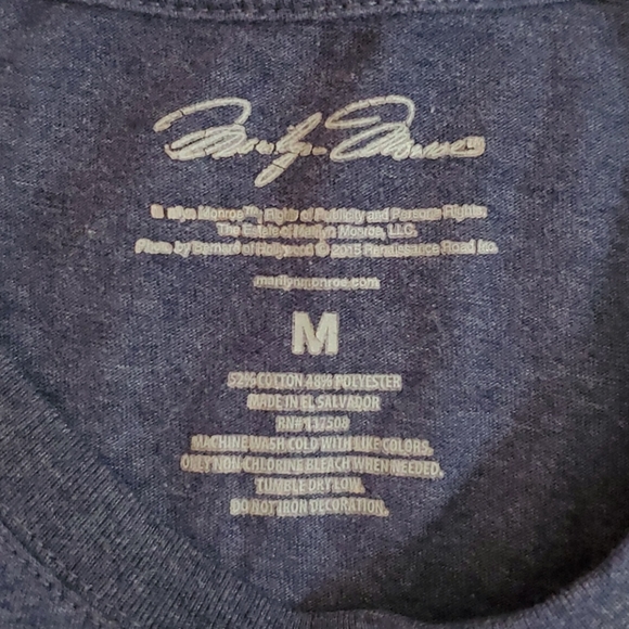 MARILYN MONROE photo graphic print blue gray cap sleeve tee shirt Med. - Picture 5 of 5